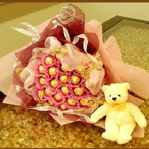 Chocolate Bouquet & Bear