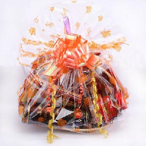 Happy gifts basket 1